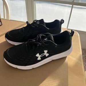 Under Armour Tennis Shoes